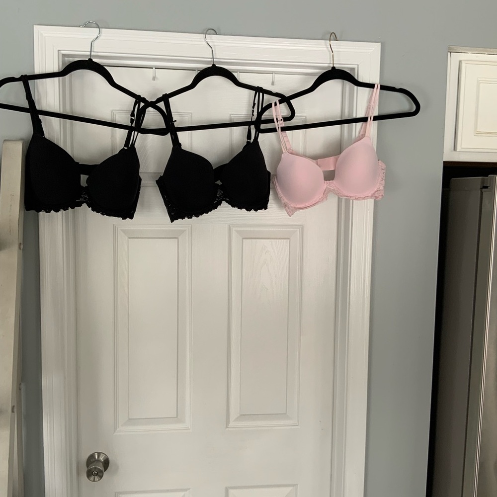Womens No Boundaries Bras.  2 Black & 1 Pink. 38 D. New